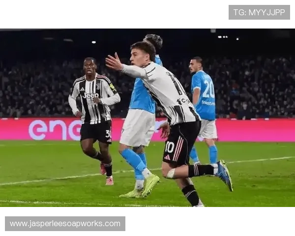 意甲安联主场迎战强敌状态回暖，球迷热情高涨