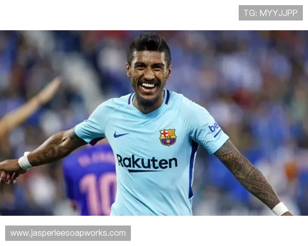 保利尼奥技术特点解析：攻守兼备中场核心表现稳健