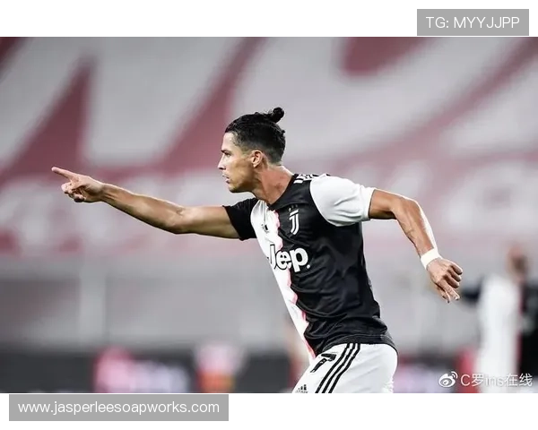 切尔西豪购不断趋势显现，当前赛季建队思路是否具备稳定性面临考验