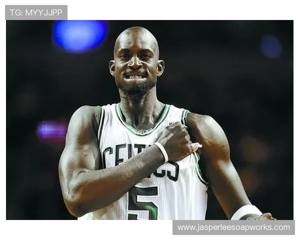 加内特利用防守换位提升篮筐保护效率明显优于同位置老将